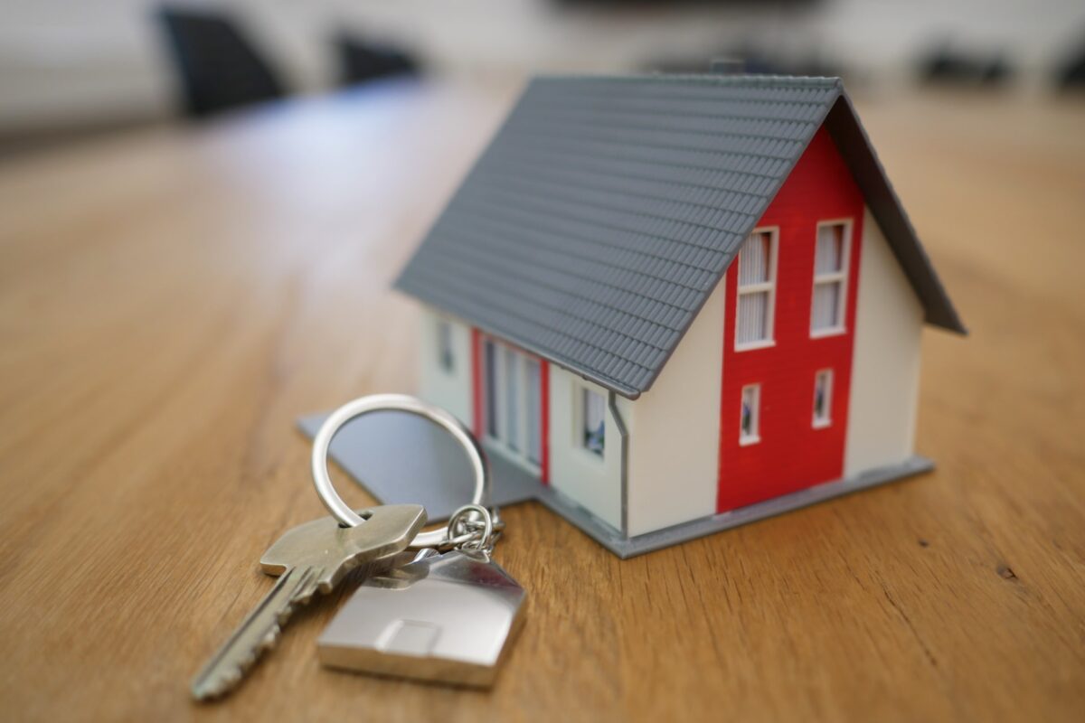 Reasons to Use Property Management Companies Corona